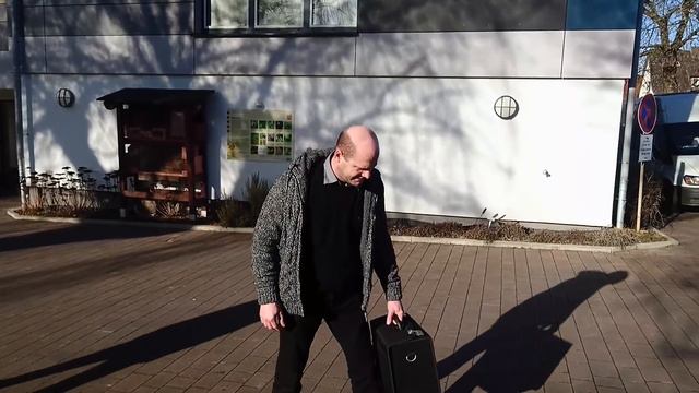 Институт пчеловодства г. Кирхайн 24. Februar 2017 смотреть онлайн