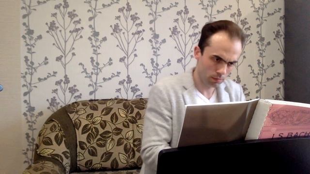Концерт-лекция от дирижера Дмитрия Крюкова. "И.С. Бах. "Страсти по Матфею" 4 часть лекции. смотреть онлайн