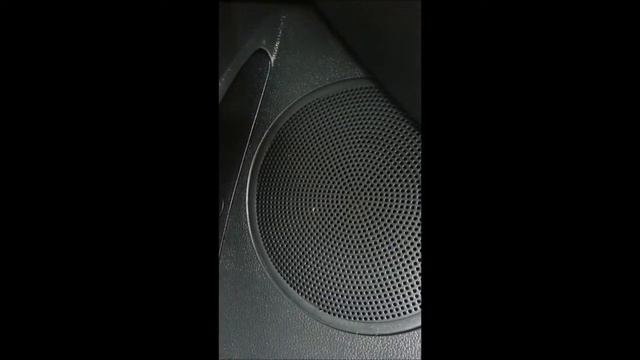 KIA Ceed 2013 - Хрип колонки