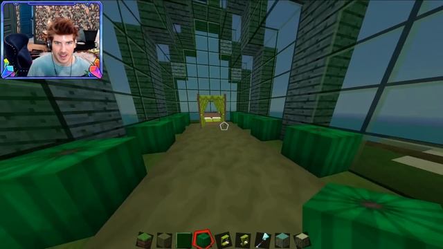 GREEN HOUSE VS RED HOUSE IN MINECRAFT!! смотреть онлайн