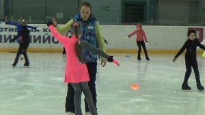 Ёлочка назад. Фигурное катание дети 4 года #Элементы фигурного катания для начинающих