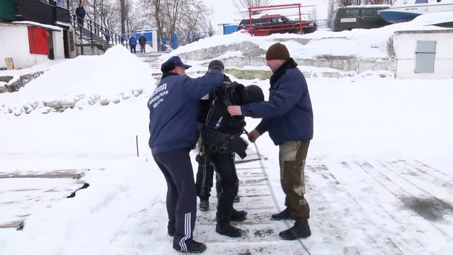 От их профессионализма зачастую зависит человеческая жизнь. смотреть онлайн