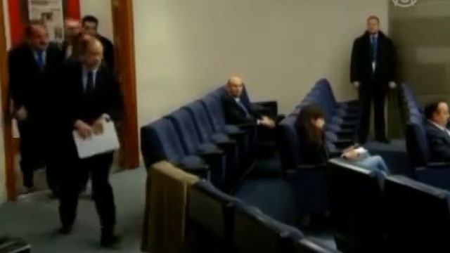 Испанские авиадиспетчеры прекратили забастовку смотреть онлайн