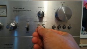 Усилитель Technics SU-2500 и с ним еще трое.