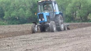 МТЗ 82.1 с плугом переделкой.