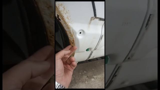 На Шевике убираем рыжьё! #шнива#кузовнойремонтавтомобиля  #шевинива #шнива #нива #chevroletniva#niv