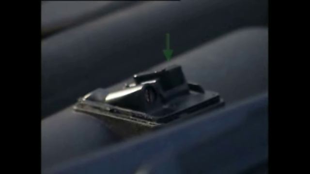 Как отрегулировать форсунки омывателя на Mercedes-Benz смотреть онлайн