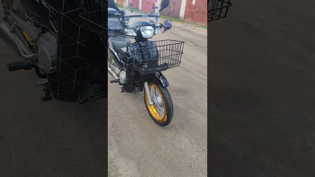 Honda super cub aa04. 1st gold edition in Russia. смотреть онлайн