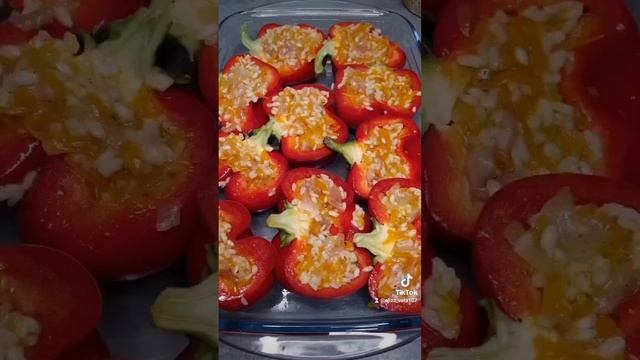 Фаршированый перец в духовке ?? смотреть онлайн