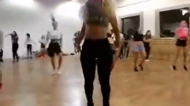 Классный танец смотреть онлайн