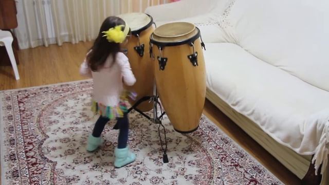 ВЕЧЕРИНКА ПАПУАСОВ . смотреть онлайн