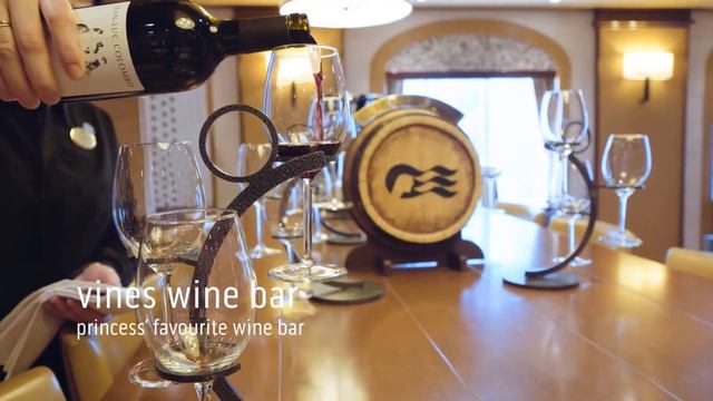 Обзор круизного лайнера Sapphire Princess смотреть онлайн