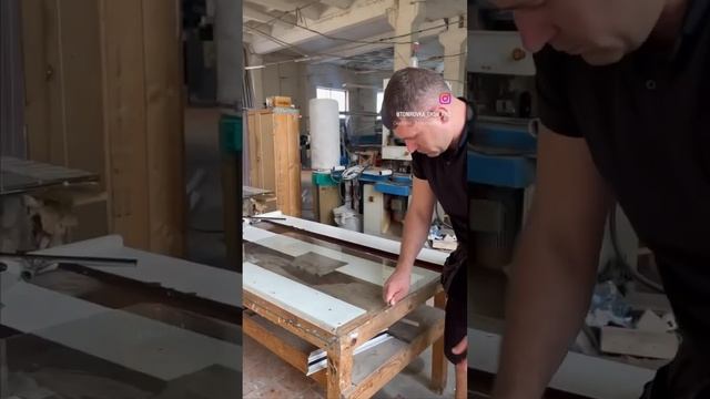 УСТАНОВКА БРОНИРУЮЩЕЙ ПЛЕНКИ 100 микрон . Данные стеклопакеты будут установлены в многоэтажном доме