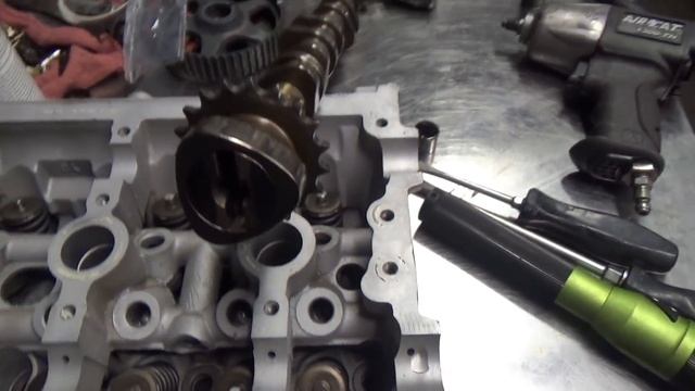 Автосервис в США собираем двигатель 2 0 FSI смотреть онлайн