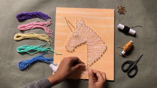 Unicorn String Art Tutorial - Paintastic Arts смотреть онлайн