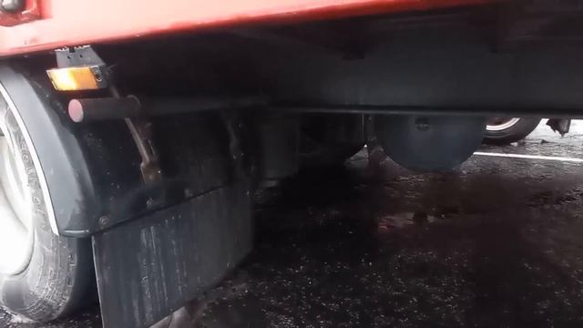 Дальнобой. А с Эстонией мы "лоханулись". Придется стоять в очереди как и все. смотреть онлайн