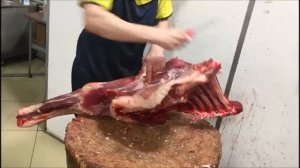 Разруб говядины! Тест мясного топора от кузницы Панова.