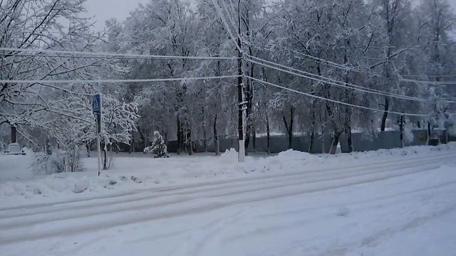 Город в снежном плену смотреть онлайн