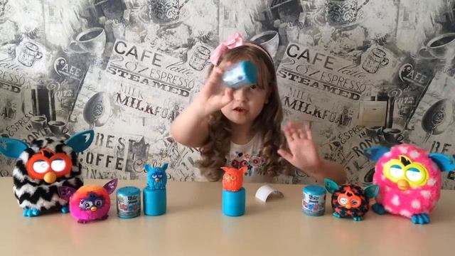 ?Furby и Furby Furblings Crystal открывают Mashems Furby!? Ферби и Ферблинг Кристалл и Машемс! смотреть онлайн