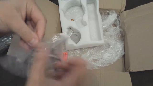 Unboxing Microfone Condensador BM-8000 смотреть онлайн