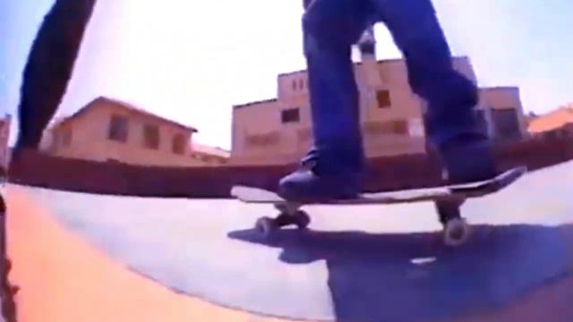 CV70 & YARIDASCARY - BLING BLING (1)