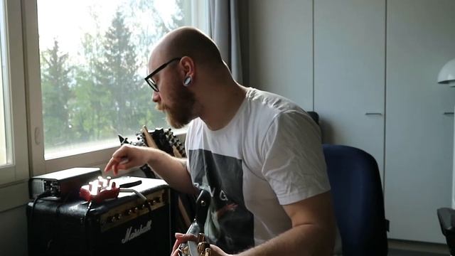 Minikokoinen Kitaramultiefekti Wish.comista - Ammoon Pockrock ensivaikutelmat смотреть онлайн