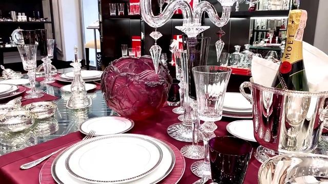 Сервировка Стола с Подстановочной Тарелкой | Empire Hall Представитель Baccarat Christofle Meissen смотреть онлайн