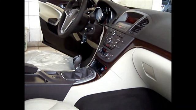 Opel Insignia 2008.wmv смотреть онлайн