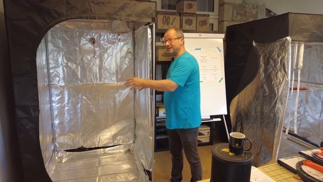 SECRET JARDIN GROW TENT COMPARISON : PRE-EQUIPPED VS HYDRO SHOOT ESSENTIAL