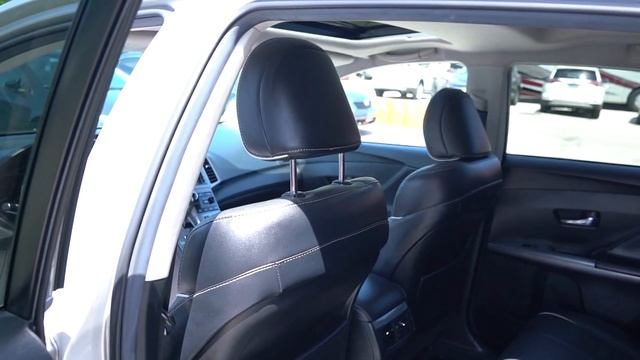 2014 Toyota Venza AWD Stock # 19637 Mississauga Toyota смотреть онлайн