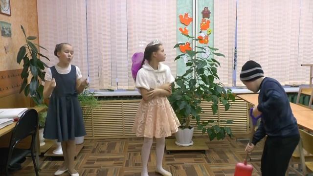 Страна читающая «Стрекоза и муравей» И. А. Крылов смотреть онлайн