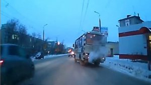Вежливый «Пазик» в Кургане. / Friendly bus
