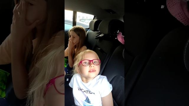 Французский бульдог заговорил человеческим голосом смотреть онлайн