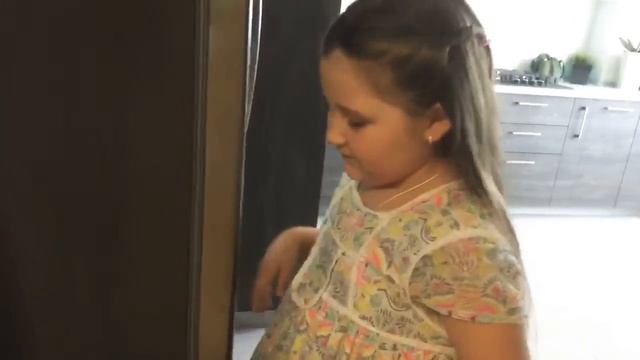 Супер челендж!!!!  Помылись в одежде !???. Отрезали волосы !?