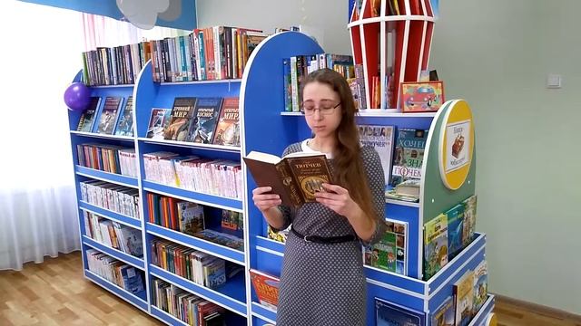 Страна читающая — Екатерина Бондаренко читает произведение «Море и утес» Ф. И. Тютчева смотреть онлайн