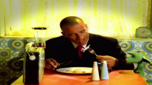 Eros Ramazzotti - Fuoco Nel Fuoco (2000) - HD 720p Upscale [my_touch]