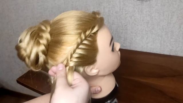 Это ЛЕГКО! Прическа на Новый Год •ВИДЕО 85• смотреть онлайн