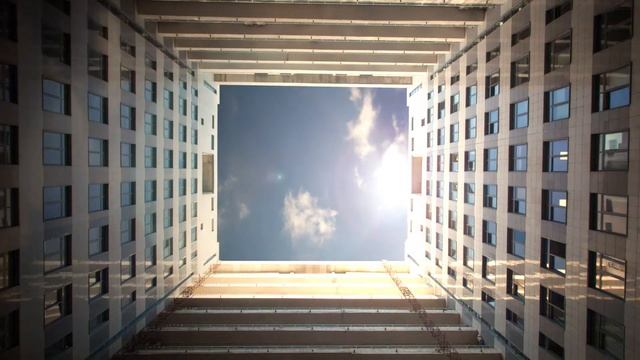 Timelapse Square Office Building смотреть онлайн