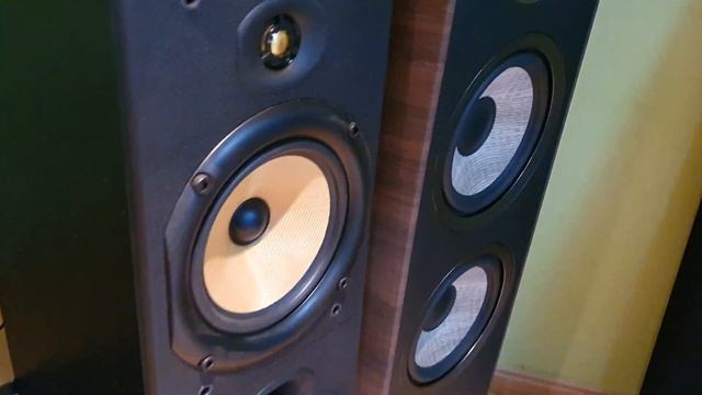 Marantz TT15S1, Yamaha AS2200, Focal Aria 948, B&W DB4S смотреть онлайн