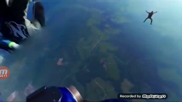 Смотрим видео прыжок с парашютом 360 градусов смотреть онлайн