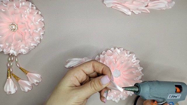 Бантики из атласной ленты 2,5 см . смотреть онлайн