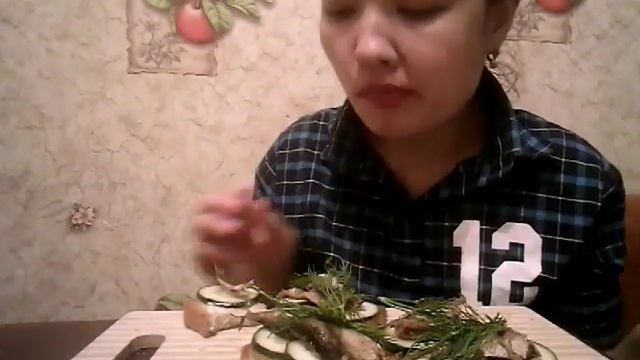 Бутерброды со шпротами/Мукбанг/Sandwiches With Sprats/Mukbang