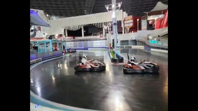 Ferrari Tour смотреть онлайн