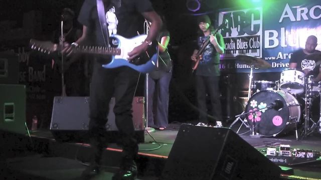 Eric Gales tribute to Carlos Santana~ смотреть онлайн