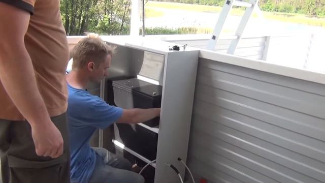 Солнечная электростанция для плавучего дома смотреть онлайн