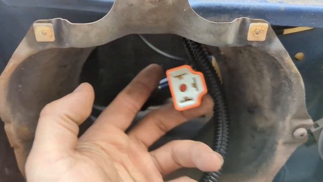 1989-1995 Toyota Pickup LED Headlight Install | Switchback | Halo смотреть онлайн