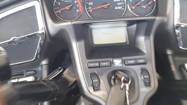 HONDA GOLDWING AIR CONDITIONING #hondabike #goldwing #goprohero #pepsimax