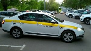 Шкода Октавия А7! Яндекс такси.Заменил лобовое стекло!!! И отлично поработал!