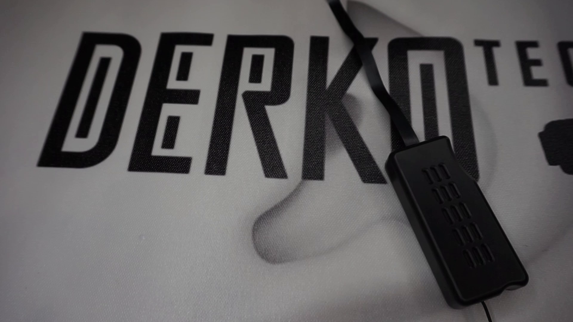 DERKO TECHNOLOGY - МАГАЗИН МИКРОНАУШНИКОВ И МИКРОКАМЕР. WI-FI МИКРОКАМЕРА «Q500» FULL HD смотреть онлайн