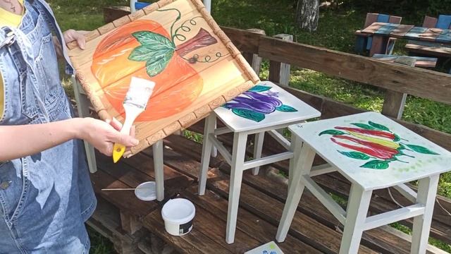 Покрываю акриловым лаком деревянные изделия, расписанные акриловыми красками. смотреть онлайн